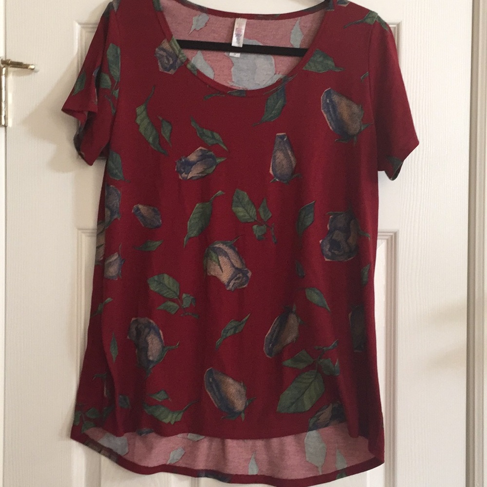 Lularoe Rose Bud T-Shirt